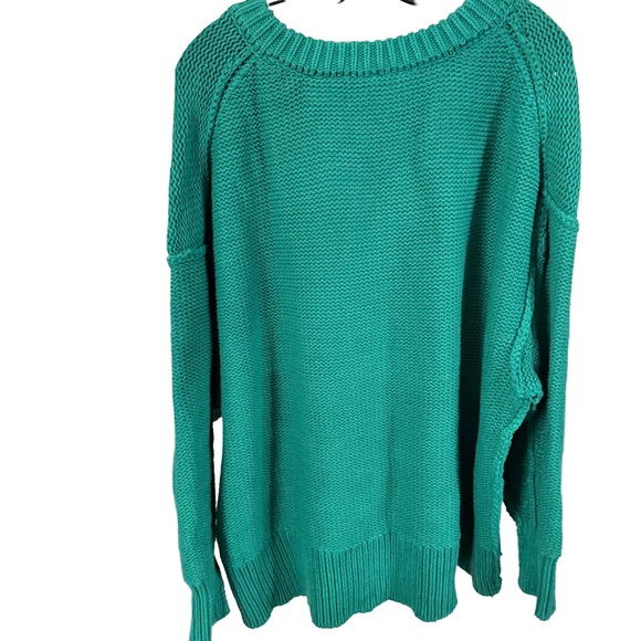 Free People Allie Women’s V-Neck Sweater Green Long Sleeve Oversized Sz M NWT - Picture 3 of 12